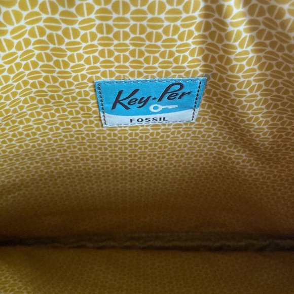 Fossil KeyPer lap top case and zip pencil pouch! Retro graphics - Picture 7 of 7